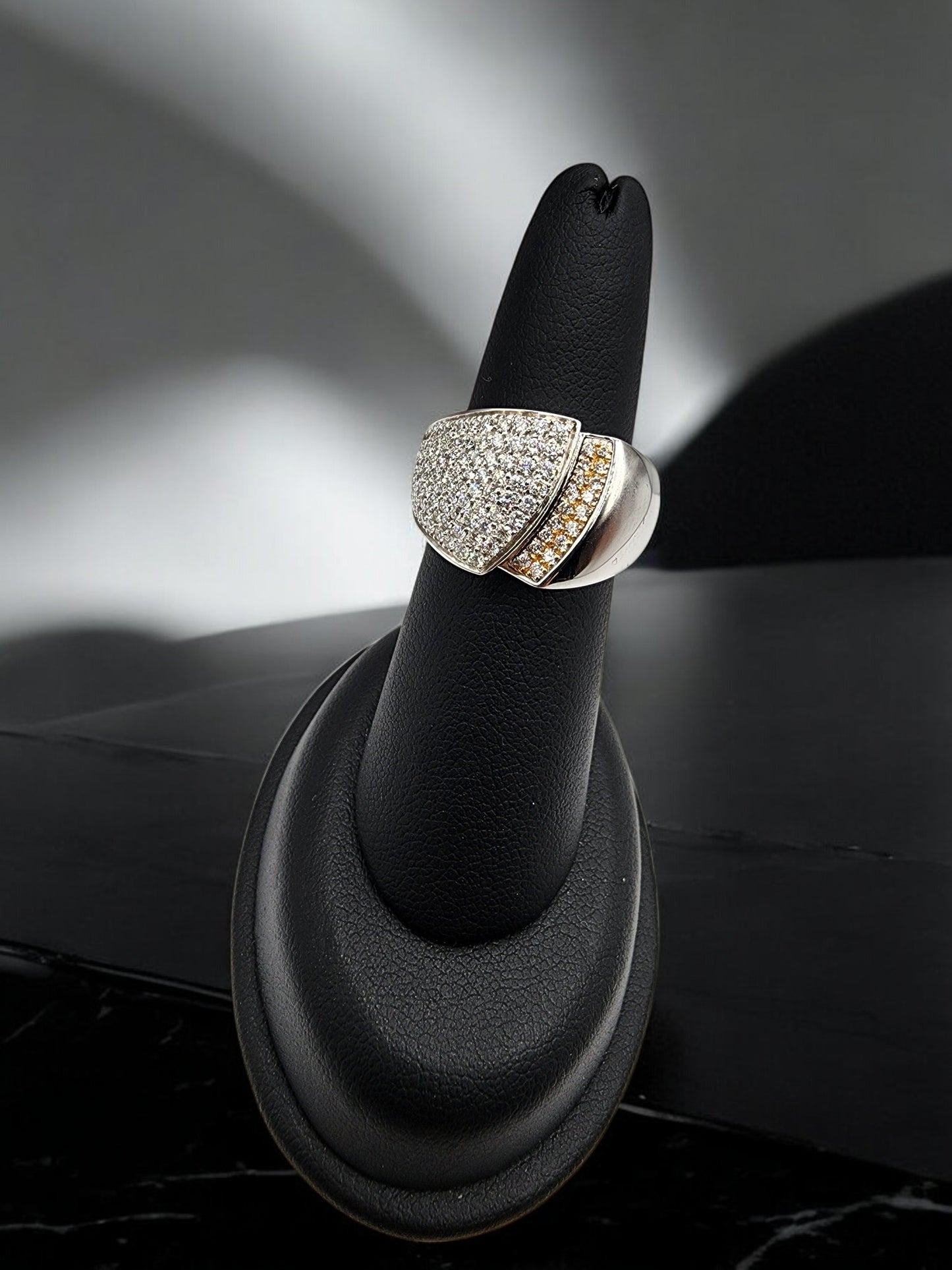 18KT White Gold/ Yellow 0.90cttw Diamond Pave Ring