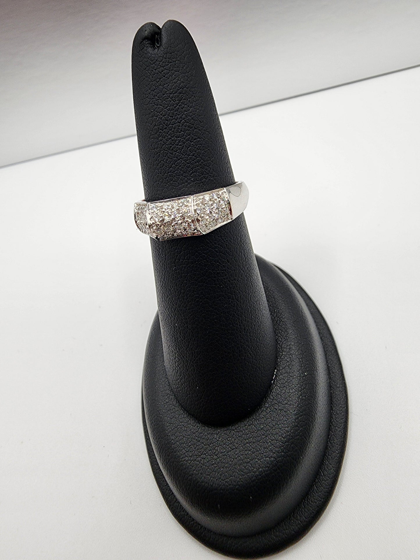 18KT White Gold W/ White .33 Diamond Pave Ring