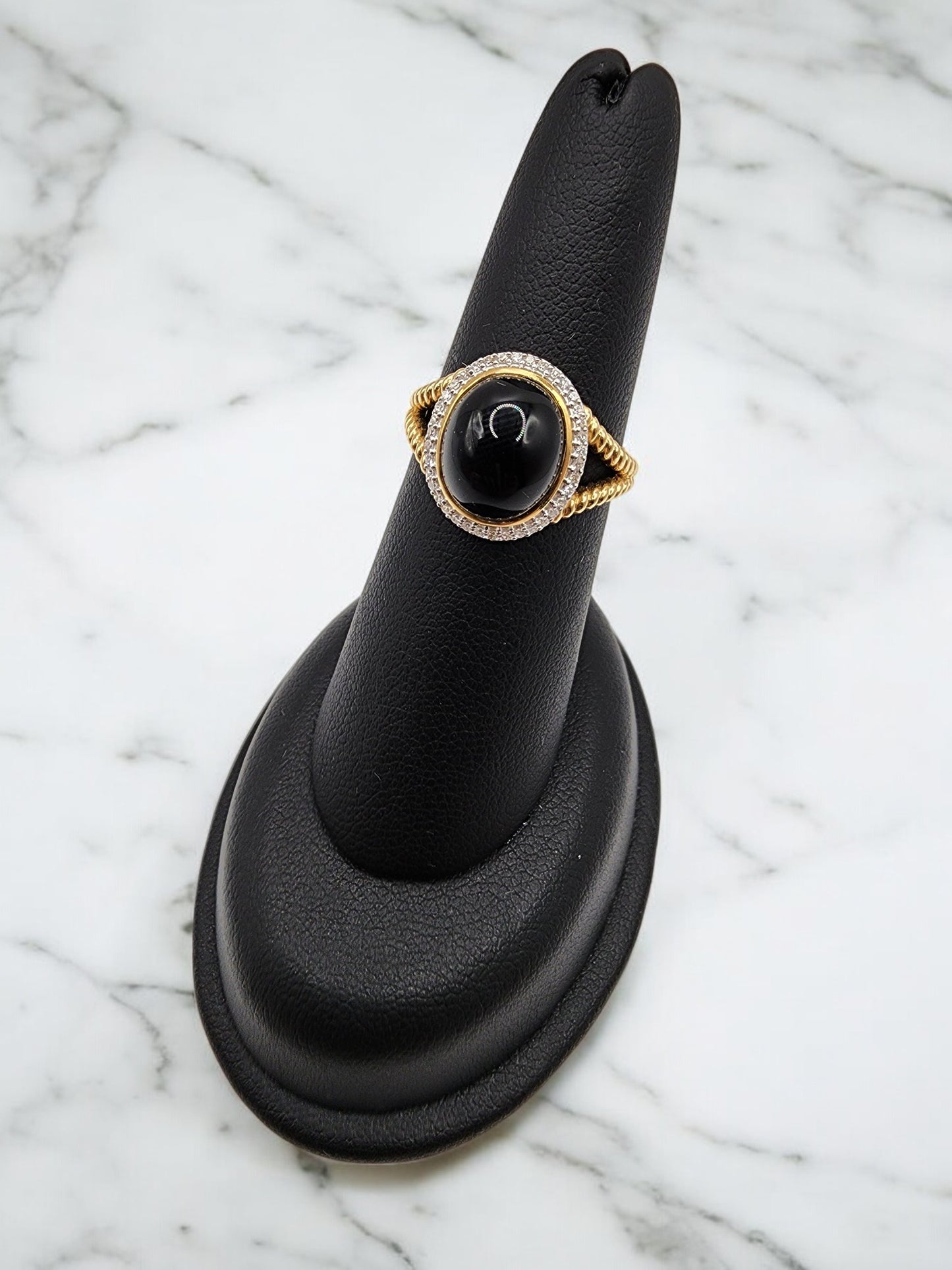 14KT Yellow Gold .10cttw Diamond & Halo Onyx Ring