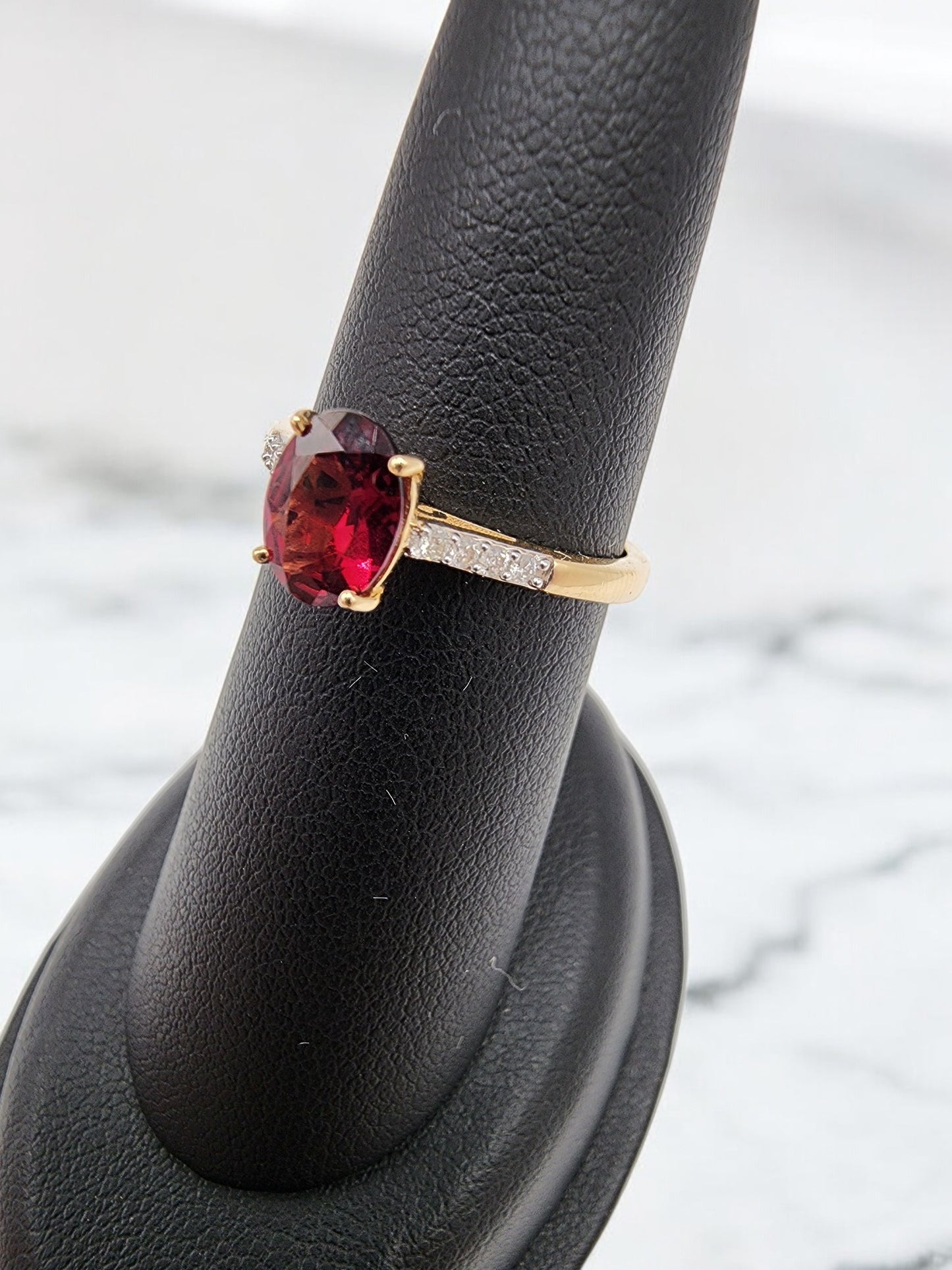 14KT Yellow Gold Rhodolite W/.08 Diamond Ring