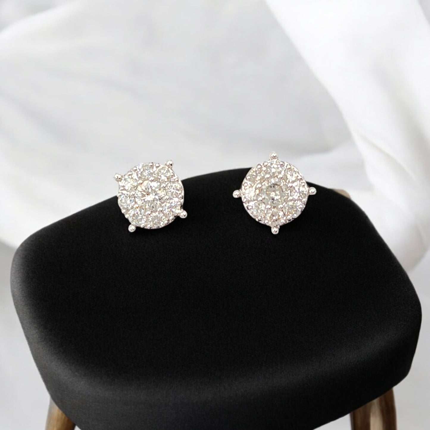 10KT White Gold W/ Diamond 1.35 Cluster Round Studs Earrings