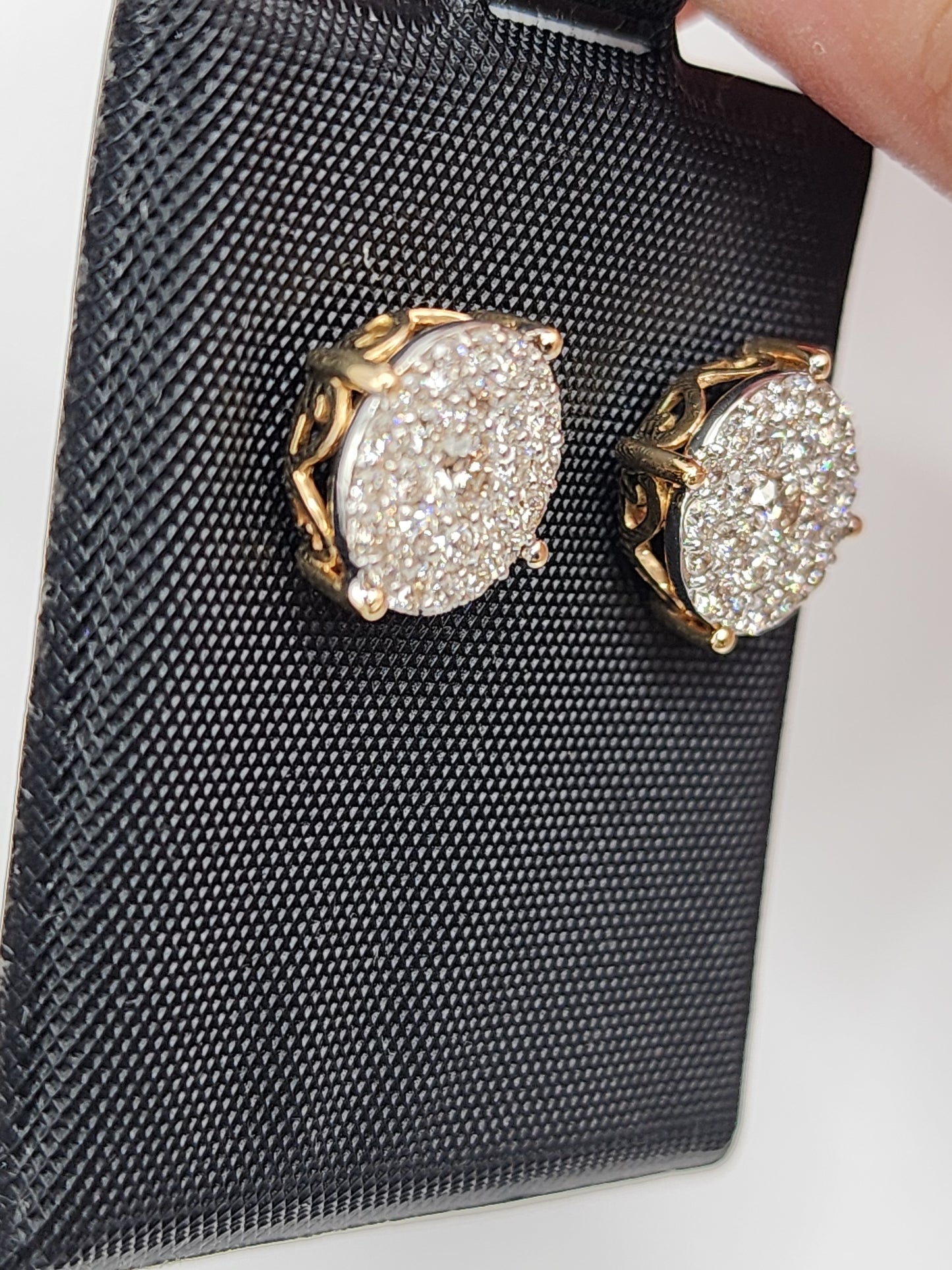 14KT Yellow & White Gold W/ White Diamond .50 Cluster Round Studs Earrings