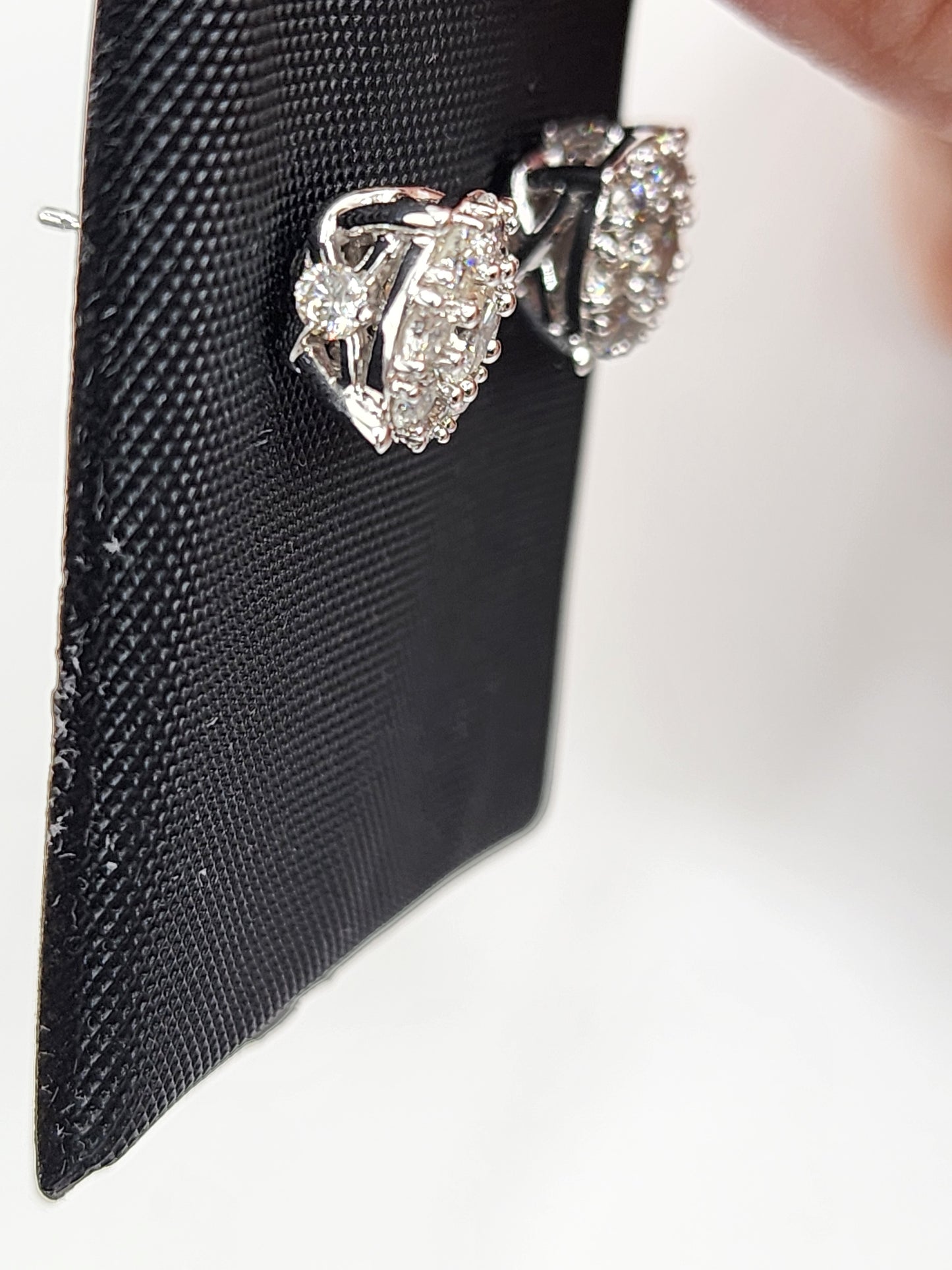 10KT White Gold W/ Diamond 1.35 Cluster Round Studs Earrings