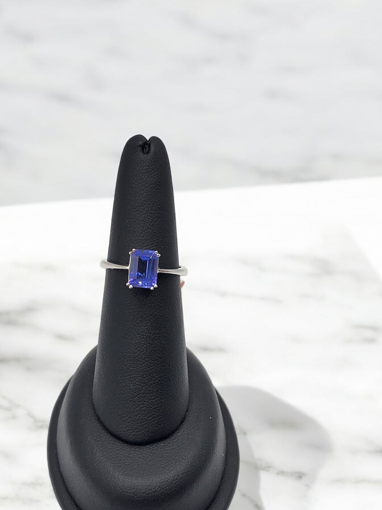 18KT White Gold W/ 1.50cttw Emerald Cut Gen Tanzanite Ring