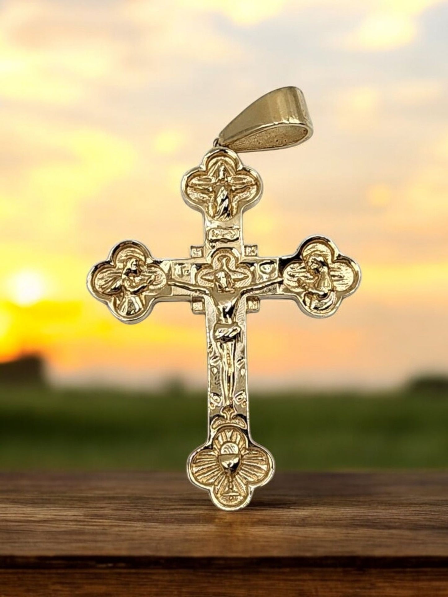 10KT Yellow Gold Fancy Cross Jesus Christ Size 75mm Pendant