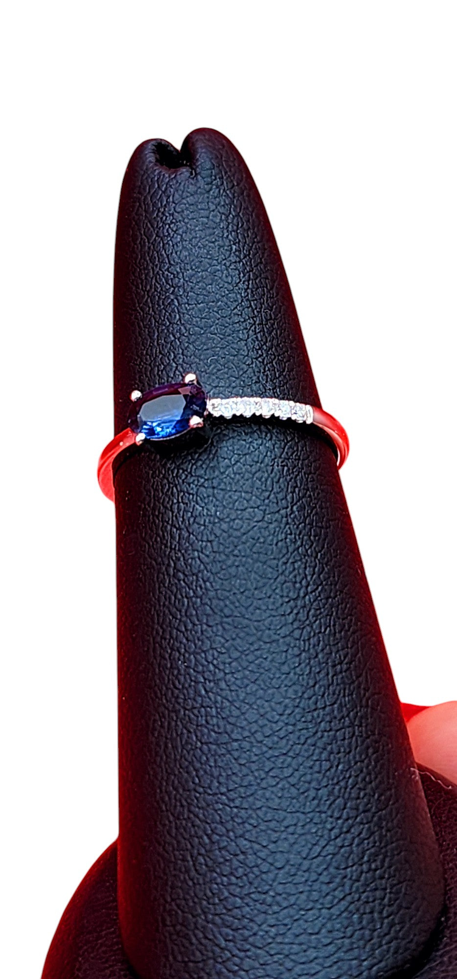 14KT White Gold Horiz Gen Sapphire w/ Diamon Thing Ring