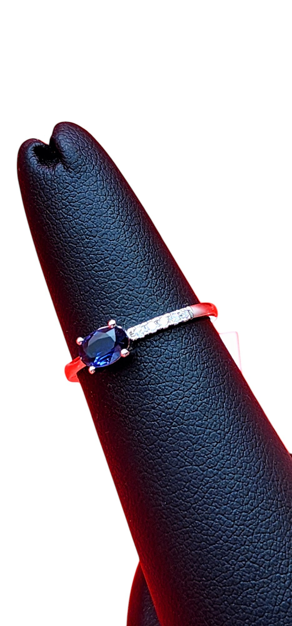 14KT White Gold Horiz Gen Sapphire w/ Diamon Thing Ring