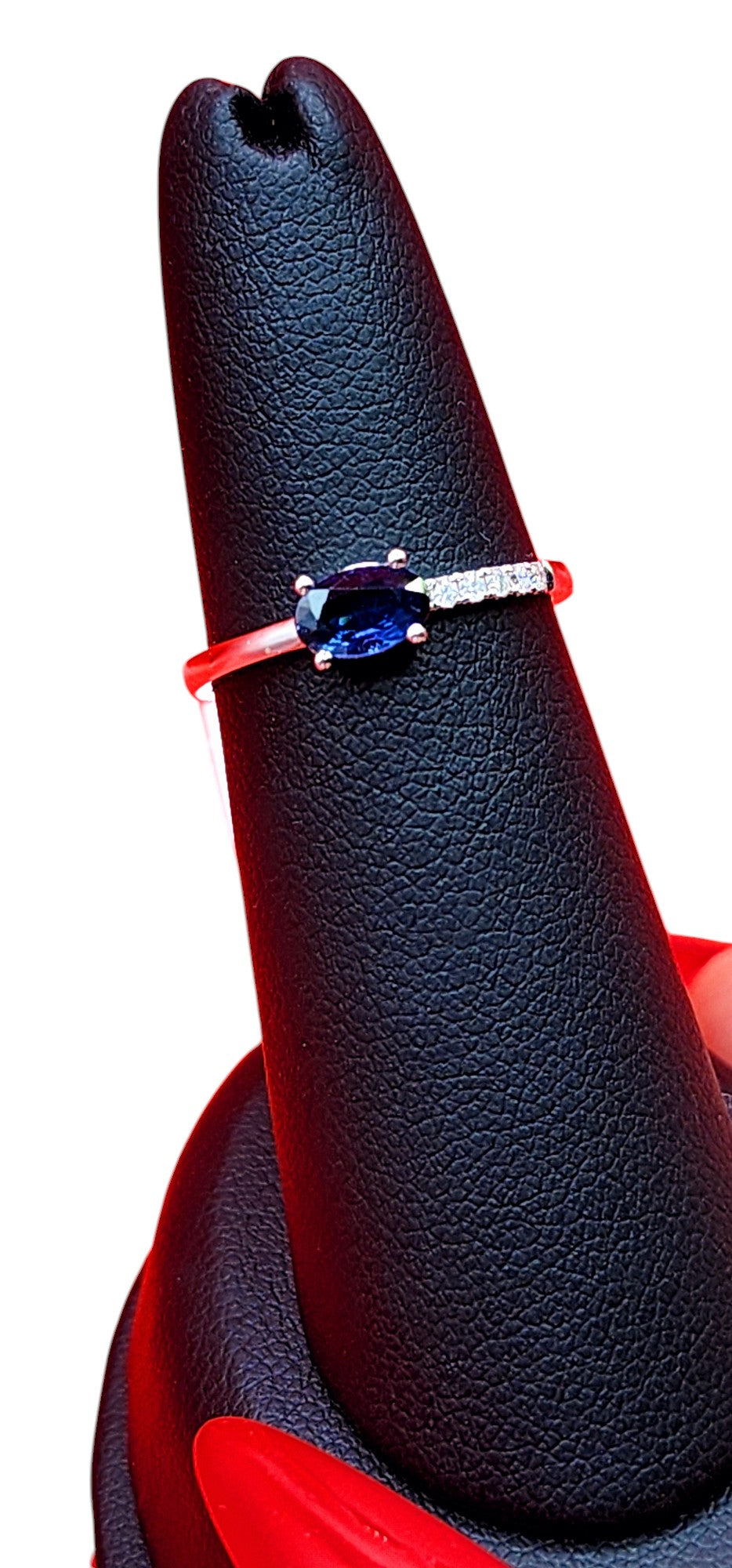14KT White Gold Horiz Gen Sapphire w/ Diamon Thing Ring