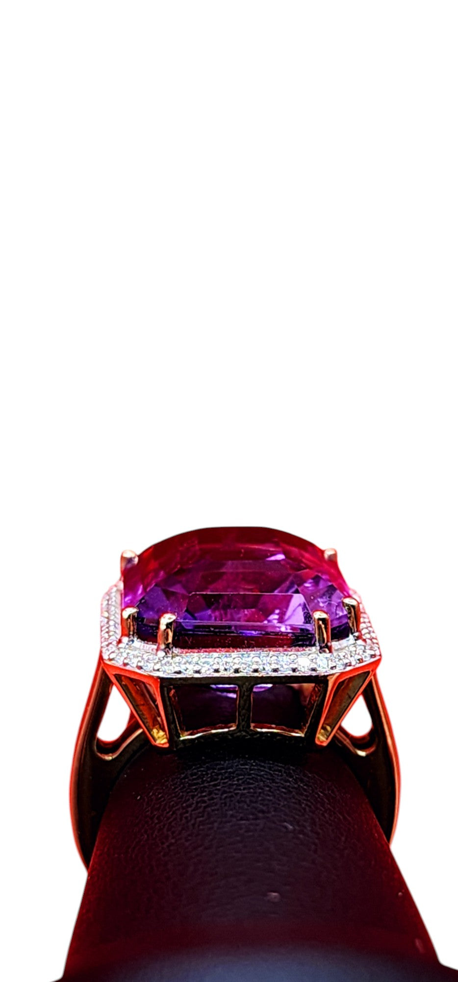 14KT Yellow Gold Ring 16.62ct Amethyst W/.30 Diamond