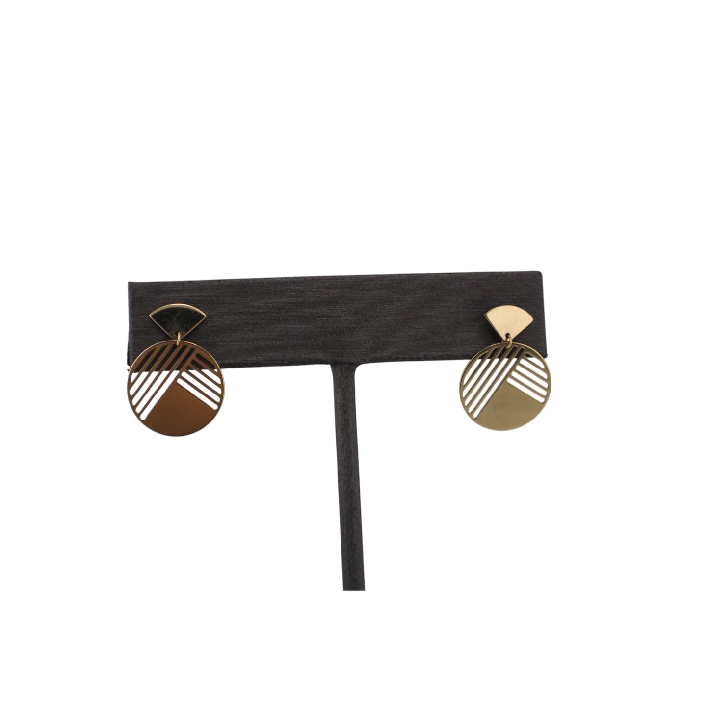 14KT Yellow Gold Fancy Round Style Studs Earrings