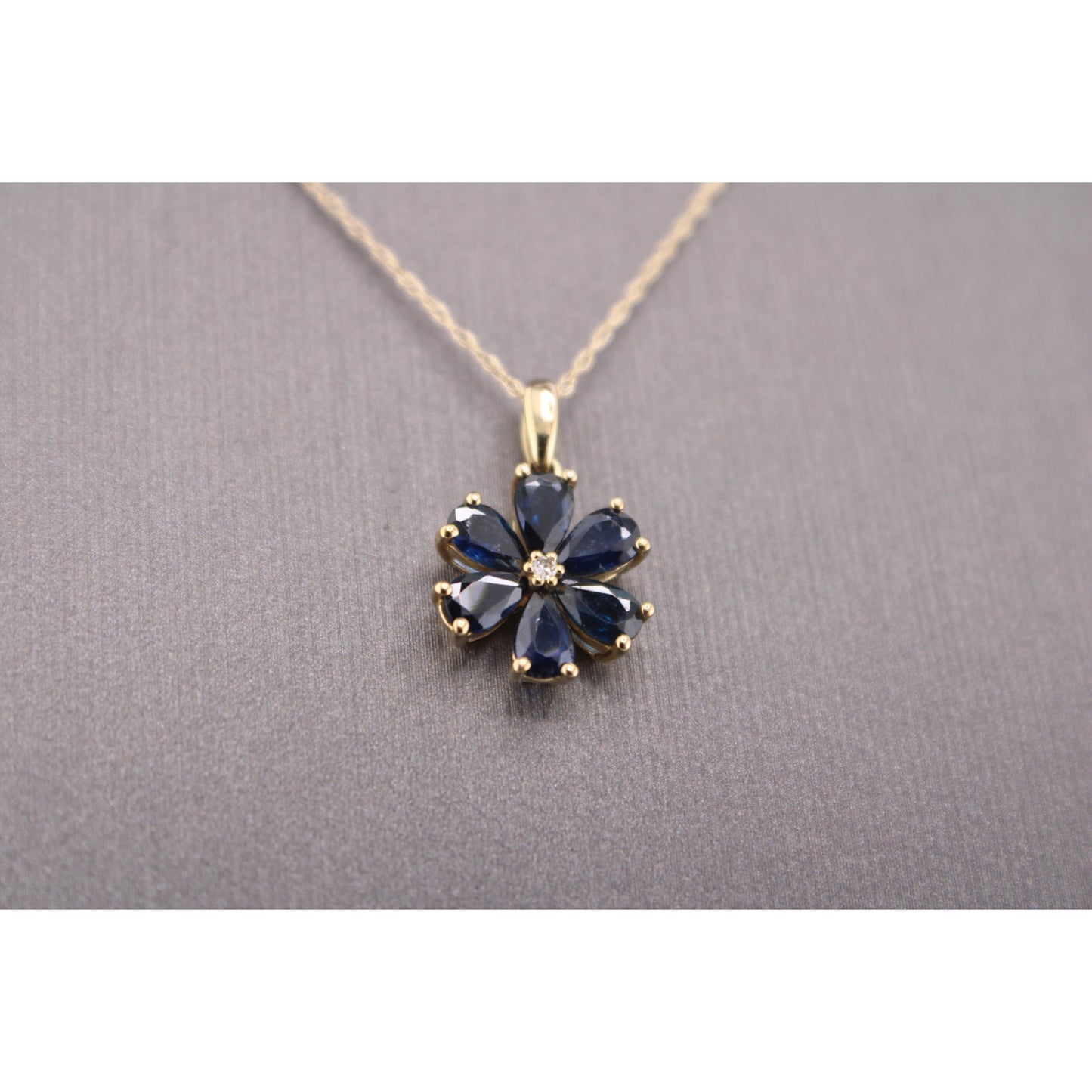 14KT Yellow Or White Gold W/Gem & Diamond Flower And Chain 18"