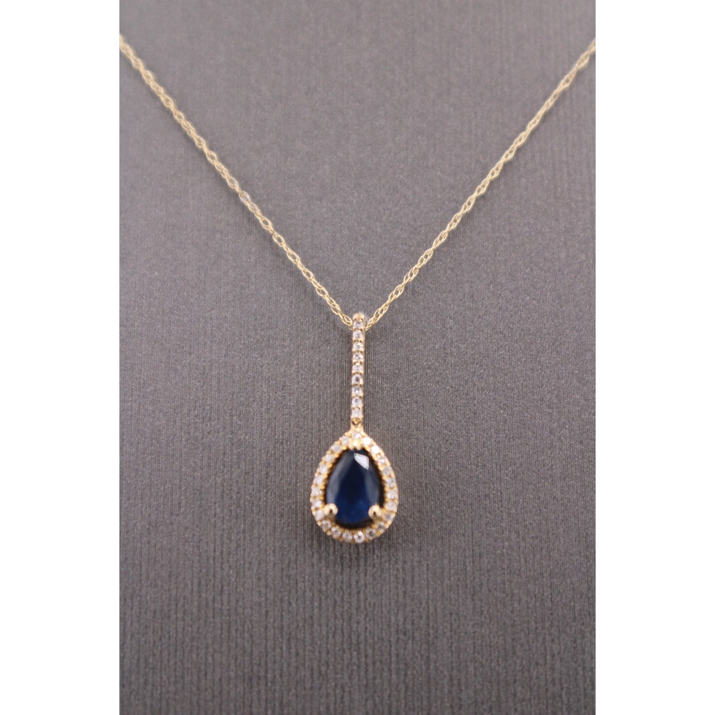 14KT Yellow Gold W/Pear Sapphire & Diamond Teardrop And Chain 18"