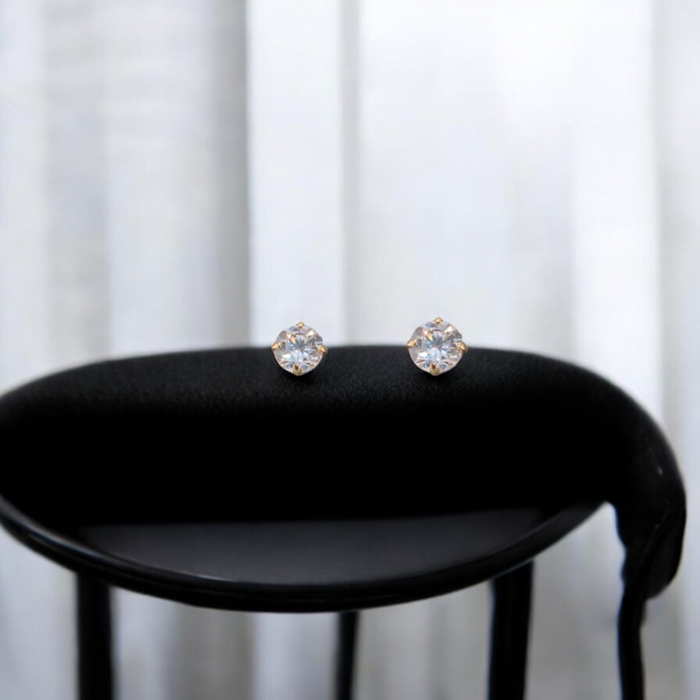 14KT Yellow Gold W/ Diamond 4-Prong Cir Studs Earrings