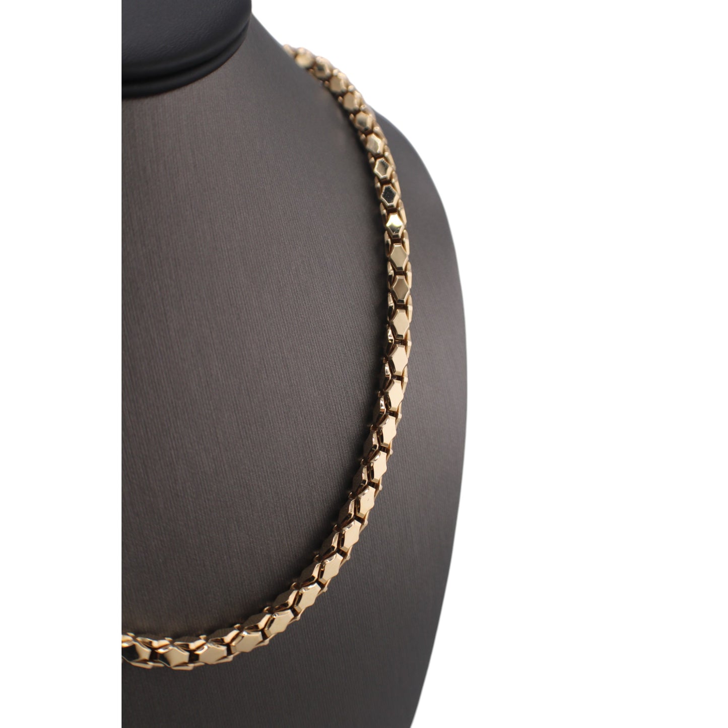 14KT Yellow Gold Fancy Italian Link Chain.