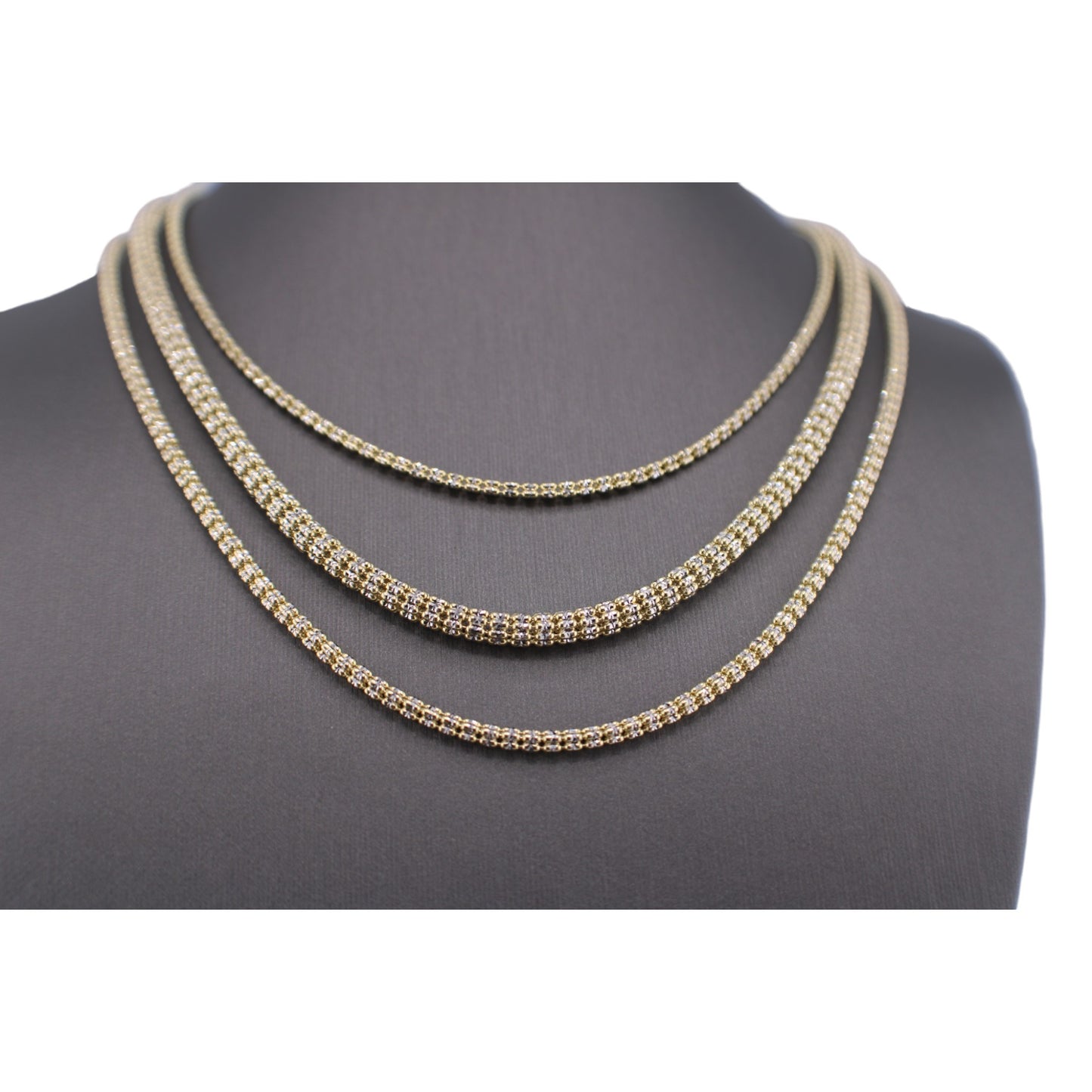 14KT Yellow Gold Solid Diamond-Cut Link Chain.