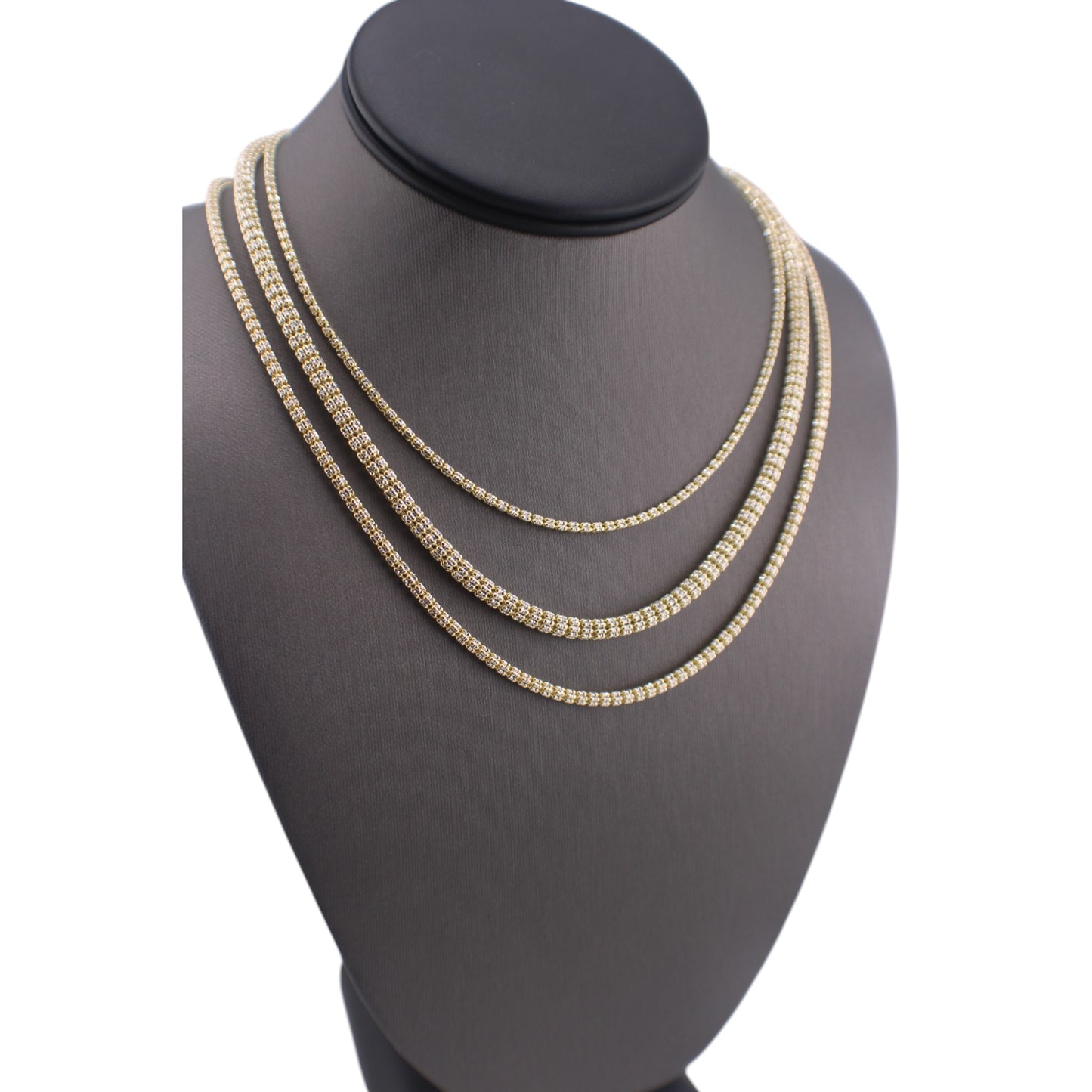 14KT Yellow Gold Solid Diamond-Cut Link Chain.