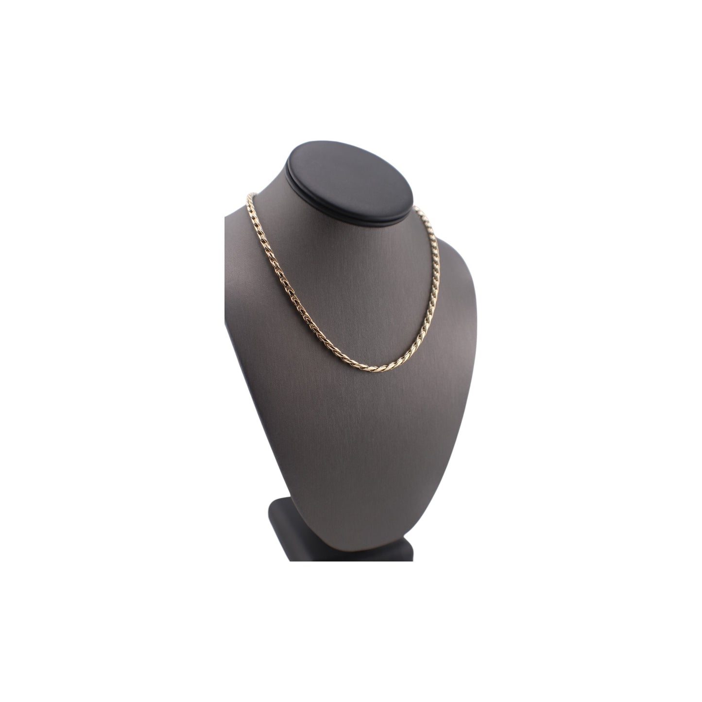 14KT Yellow Gold Fancy Link Chain.