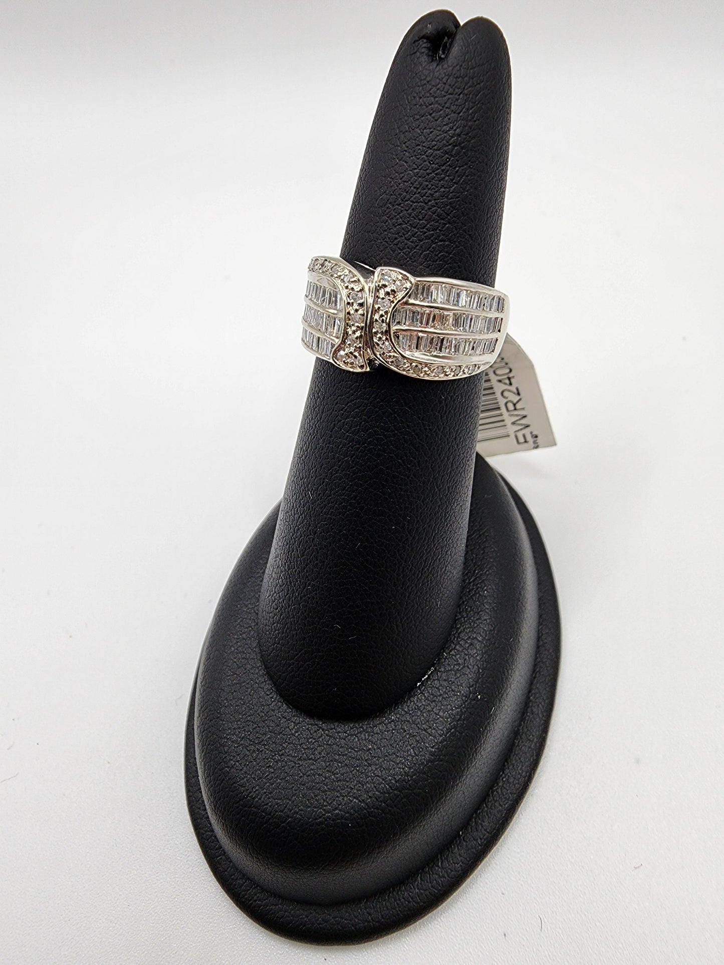 14KT White Gold 1.75 cttw Multi-Row & Bag Diamond Ring