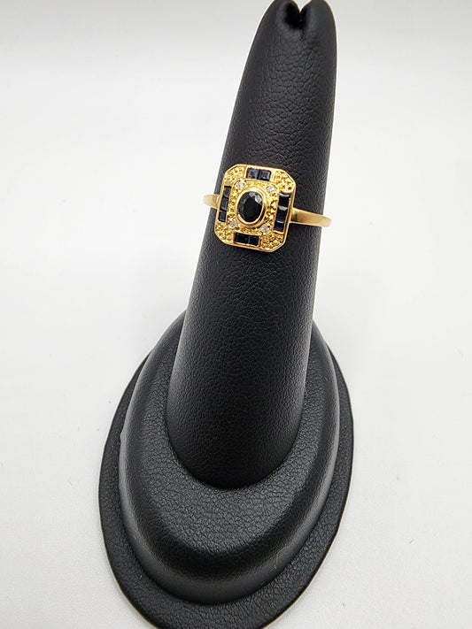 14KT Yellow Gold, Sapphire Antique w/ Diamond