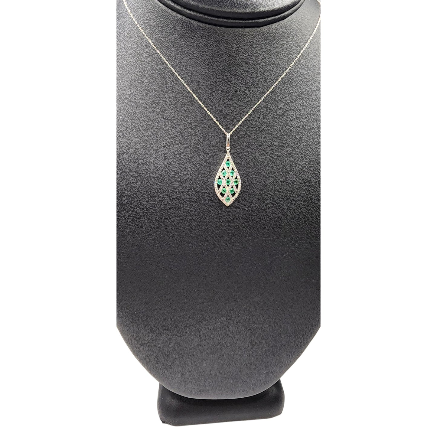 14KT Gold W/Emerald 1.00cttw & Diamond Teardrop And Chain 18"