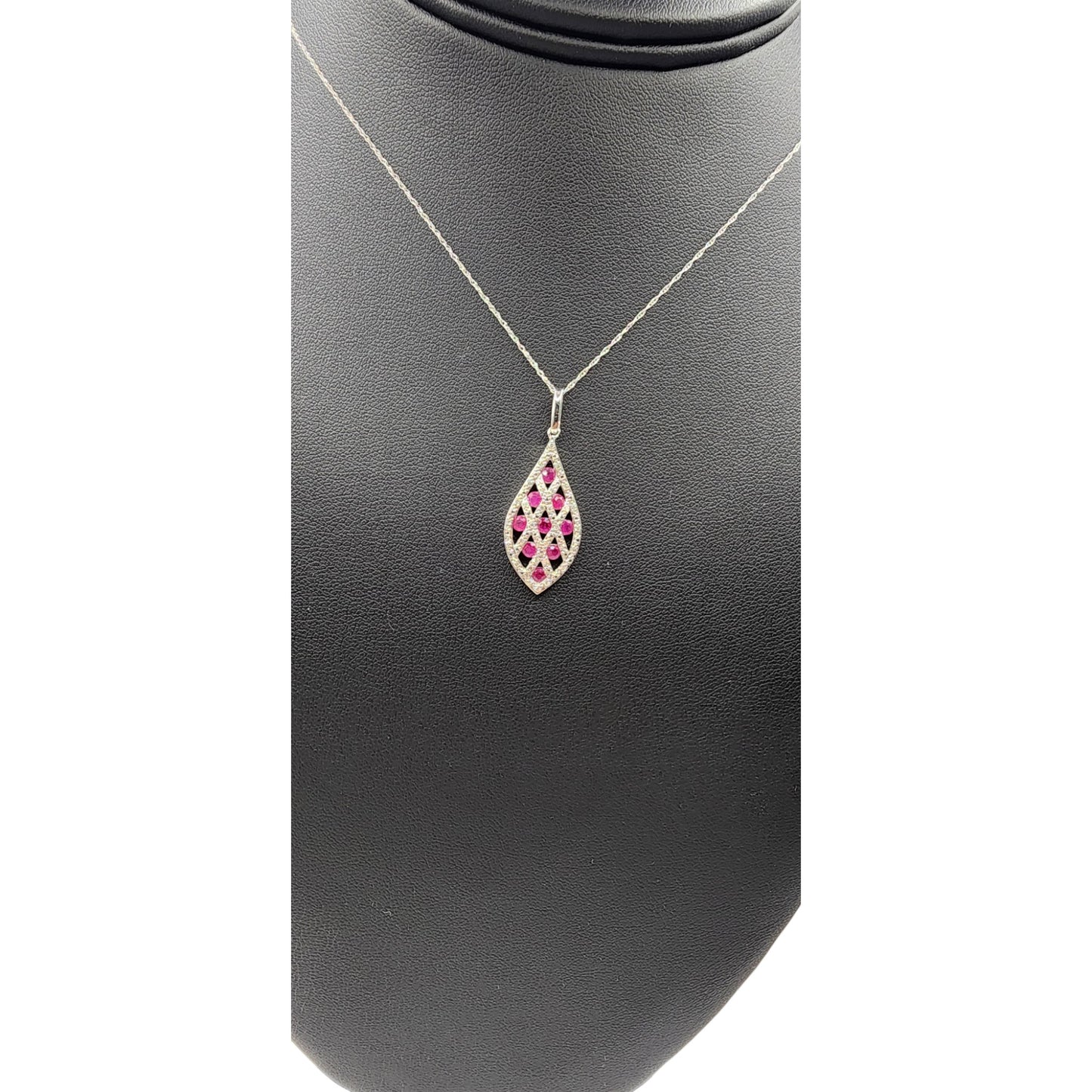 14KT Gold W/Ruby 1.00cttw & Diamond Teardrop And Chain 18"