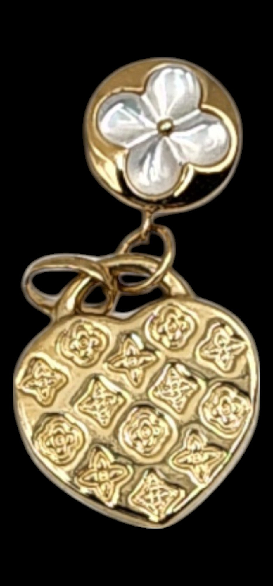 14KT Yellow Gold 23mm W/mother of pearl 3.4g Fancy Pendant