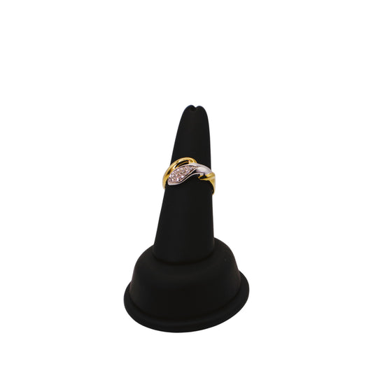 18KT White & Yellow Gold W/ White Diamond 0.16cttw Ring