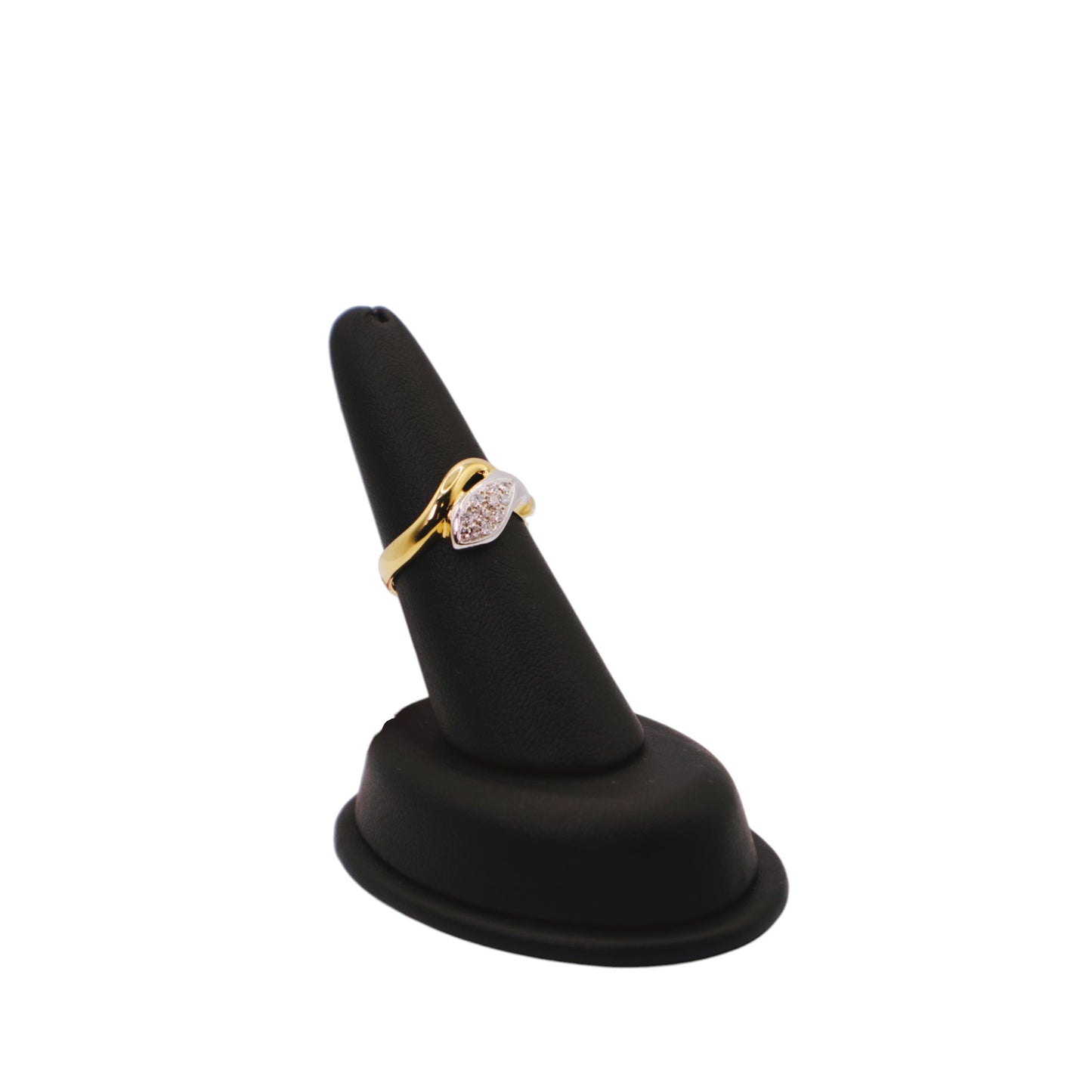 18KT White & Yellow Gold W/ White Diamond 0.16cttw Ring