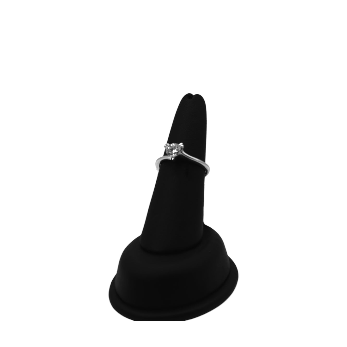 18KT White Gold 0.65cttw & White Solitaire Diamond Ring