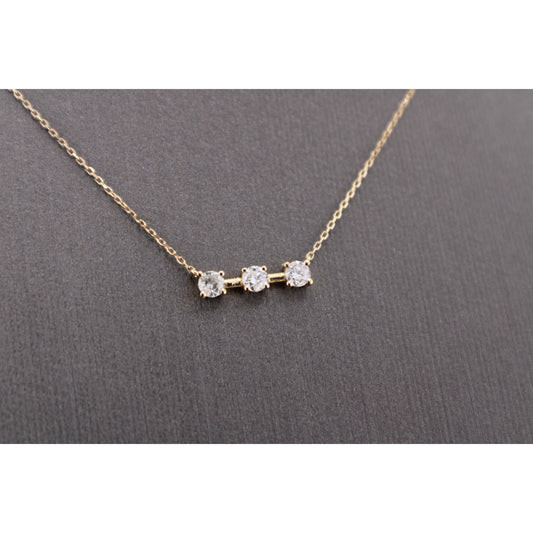 14KT Yellow Gold .50cttw W/White Diamond Horiz Neck And Chain 18"