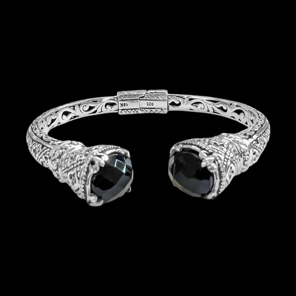 Bali Silver Collection W/ 18KT Onyx Center Clover Bali Bangles